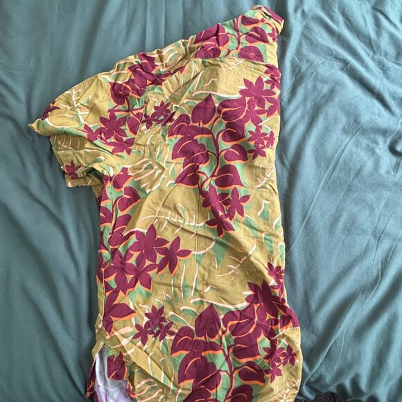 NWT Lucky and Yak Unisex Button Up - Picture 2 of 4